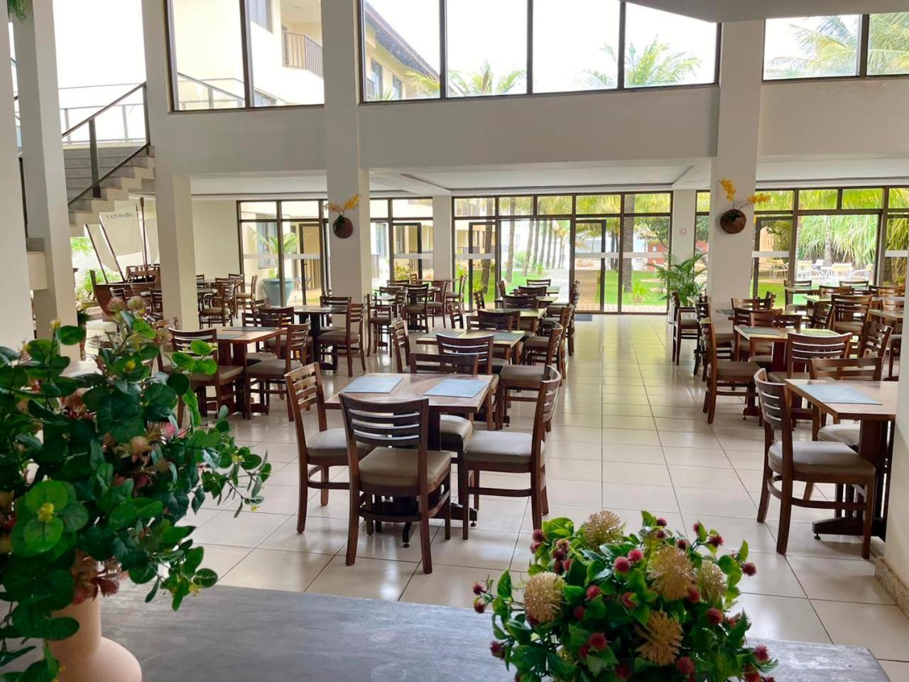 Catussaba Suites Resort Salvador Bagian luar foto